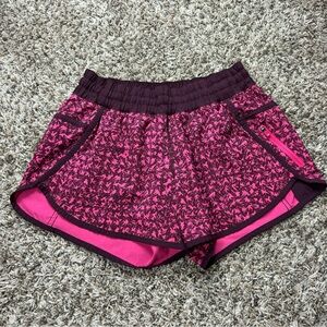 Lululemon Tracker Short III *4-way Stretch